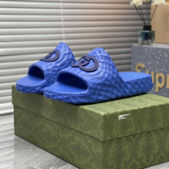 Chanel Blue slippers - Picture 1 of 3